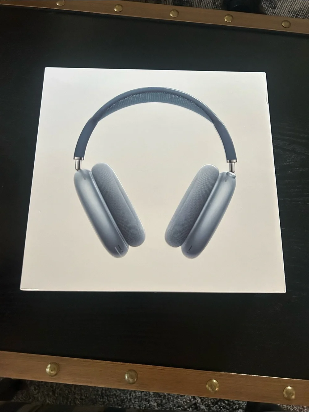 Apple AirPods Max Over-Ear Headphones - Sky Blue